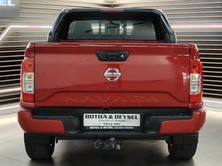 2022 Nissan Navara 2.5DDTI SE PLUS A/T D/C P/U - photo 4