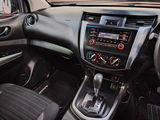 2022 Nissan Navara 2.5DDTI SE PLUS A/T D/C P/U - photo 10