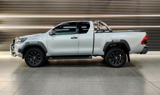 2021 Toyota Hilux 2.8 GD-6 RB LEGEND A/T P/U E/CAB - photo 2
