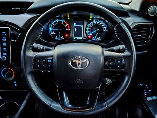 2021 Toyota Hilux 2.8 GD-6 RB LEGEND A/T P/U E/CAB - photo 11