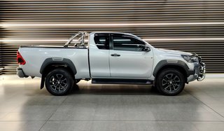 2021 Toyota Hilux 2.8 GD-6 RB LEGEND A/T P/U E/CAB - photo 15