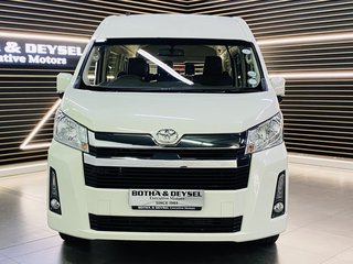 2021 Toyota Quantum 2.8 GL SLWB 14 SEAT - photo 2