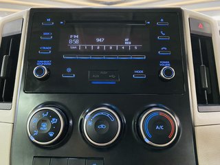 2021 Toyota Quantum 2.8 GL SLWB 14 SEAT - photo 8