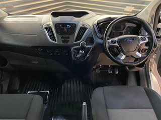 2022 Ford Tourneo CUSTOM 2.2TDCi AMBIENTE LWB - photo 3