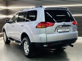 2010 Mitsubishi Pajero Sport 3.2 Di-D GLS A/T - photo 7