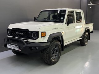 Toyota Land Cruiser Used vehicle for sale