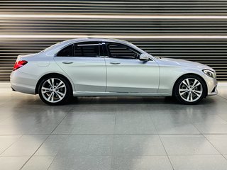 2017 Mercedes-Benz C-Class C200 AVANTGARDE A/T - photo 2