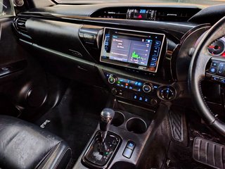 2018 Toyota Hilux 2.8 GD-6 RAIDER 4X4 A/T P/U D/C - photo 10