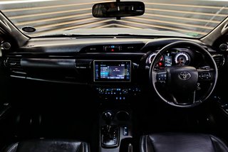 2018 Toyota Hilux 2.8 GD-6 RAIDER 4X4 A/T P/U D/C - photo 11
