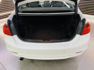 2014 BMW 3 Series 320i A/T (F30) - photo 9