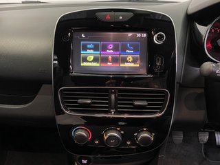 2019 Renault Clio 900 T DYNAMIQUE 5DR (66KW) - photo 6