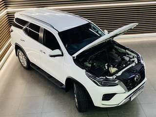 2021 Toyota Fortuner 2.8 GD-6 4X4 VX A/T - photo 4