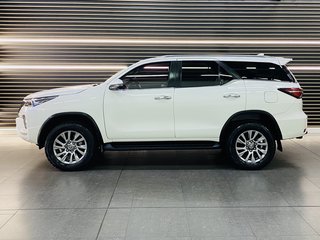 2021 Toyota Fortuner 2.8 GD-6 4X4 VX A/T - photo 6