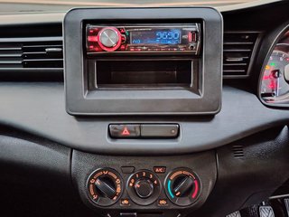 2023 Suzuki Ertiga 1.5 GA - photo 2