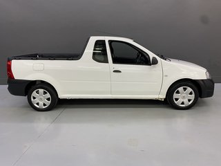 2022 Nissan NP200 1.6 A/C SAFETY PACK P/U S/C - photo 10