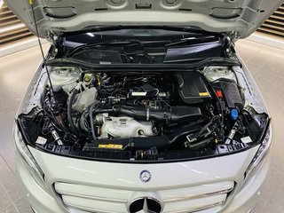 2015 Mercedes-Benz GLA 250 AMG 4MATIC - photo 4