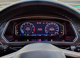 2022 Volkswagen Tiguan ALLSPACE 1.4 TSI R-LINE DSG - photo 8