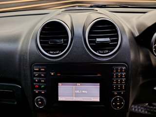 2010 Mercedes-Benz M Class ML 350 A/T - photo 6