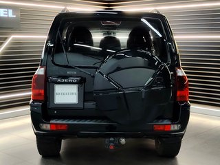 2003 Mitsubishi Pajero 3200 DI-D A/T 3Dr - photo 4