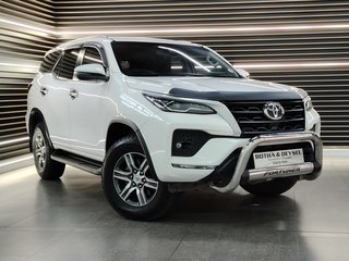 2021 Toyota Fortuner 2.4GD-6 R/B A/T - photo 15