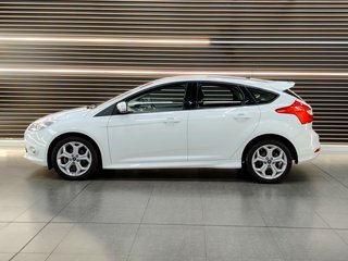 2013 Ford Focus 1.6 Ti VCT TREND 5DR - photo 2