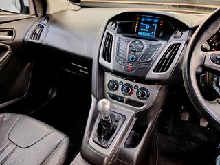 2013 Ford Focus 1.6 Ti VCT TREND 5DR - photo 10