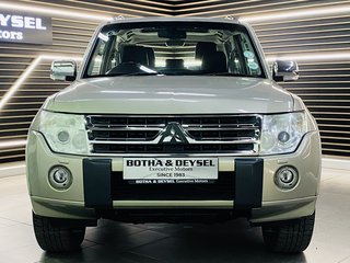 2011 Mitsubishi Pajero 3.2 Di-Dc GLS SWB A/T - photo 2