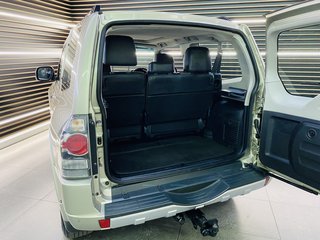 2011 Mitsubishi Pajero 3.2 Di-Dc GLS SWB A/T - photo 9