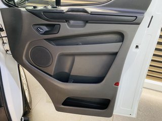 2021 Ford Tourneo CUSTOM LTD 2.2TDCi SWB (114KW) - photo 2