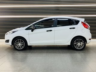 2015 Ford Fiesta 1.4 AMBIENTE 5 Dr - photo 6