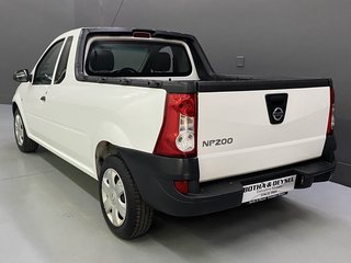 2023 Nissan NP200 1.6 A/C SAFETY PACK P/U S/C - photo 3