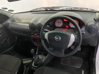 2023 Nissan NP200 1.6 A/C SAFETY PACK P/U S/C - photo 4