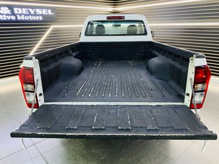 2019 Isuzu D-Max 250 HO HI-RIDE 4X4 S/C P/U - photo 9