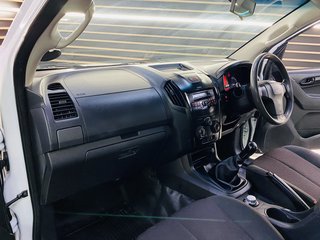 2019 Isuzu D-Max 250 HO HI-RIDE 4X4 S/C P/U - photo 6