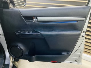 2021 Toyota Hilux 2.8 GD-6 RB LEGEND P/U D/C - photo 4