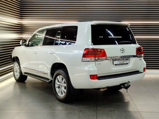 2016 Toyota Land Cruiser LANDCRUISER 200 V8 4.5D VX A/T - photo 4
