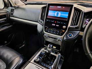 2016 Toyota Land Cruiser LANDCRUISER 200 V8 4.5D VX A/T - photo 2