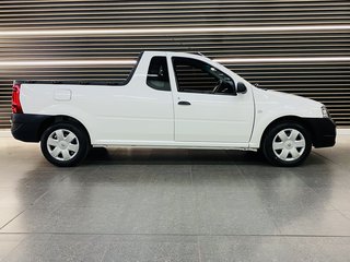 2021 Nissan NP200 1.6 A/C SAFETY PACK P/U S/C - photo 1