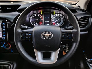 2022 Toyota Hilux 2.4 GD-6 RB RAIDER P/U D/C - photo 12