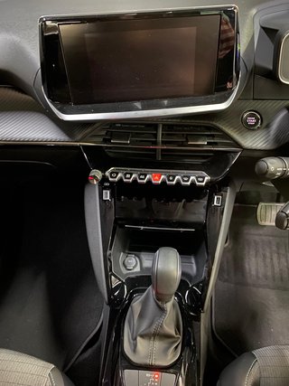 2021 Peugeot 2008 1.2T ALLURE A/T - photo 8