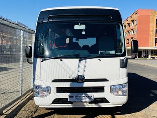 2021 Toyota Quantam COASTER 4.0D 23 SEATER B/S - photo 2