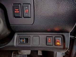 2022 Nissan Navara 2.5DDTI PRO-4X 4X4 A/T D/C P/U - photo 8