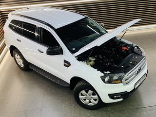 2019 Ford Everest 2.2 TDCi XLS 4X4 - photo 4