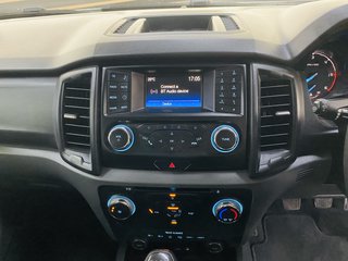 2019 Ford Everest 2.2 TDCi XLS 4X4 - photo 7