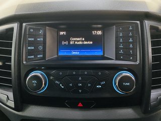 2019 Ford Everest 2.2 TDCi XLS 4X4 - photo 8