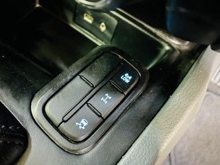 2019 Ford Everest 2.2 TDCi XLS 4X4 - photo 12