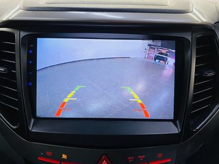 2023 Mahindra XUV300 1.5D (W6) - photo 9