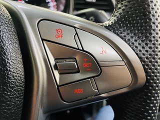 2023 Mahindra XUV300 1.5D (W6) - photo 11