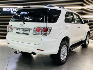 2013 Toyota Fortuner 2.5D-4D RB A/T - photo 1