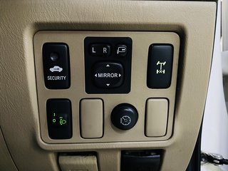 2013 Toyota Fortuner 2.5D-4D RB A/T - photo 12